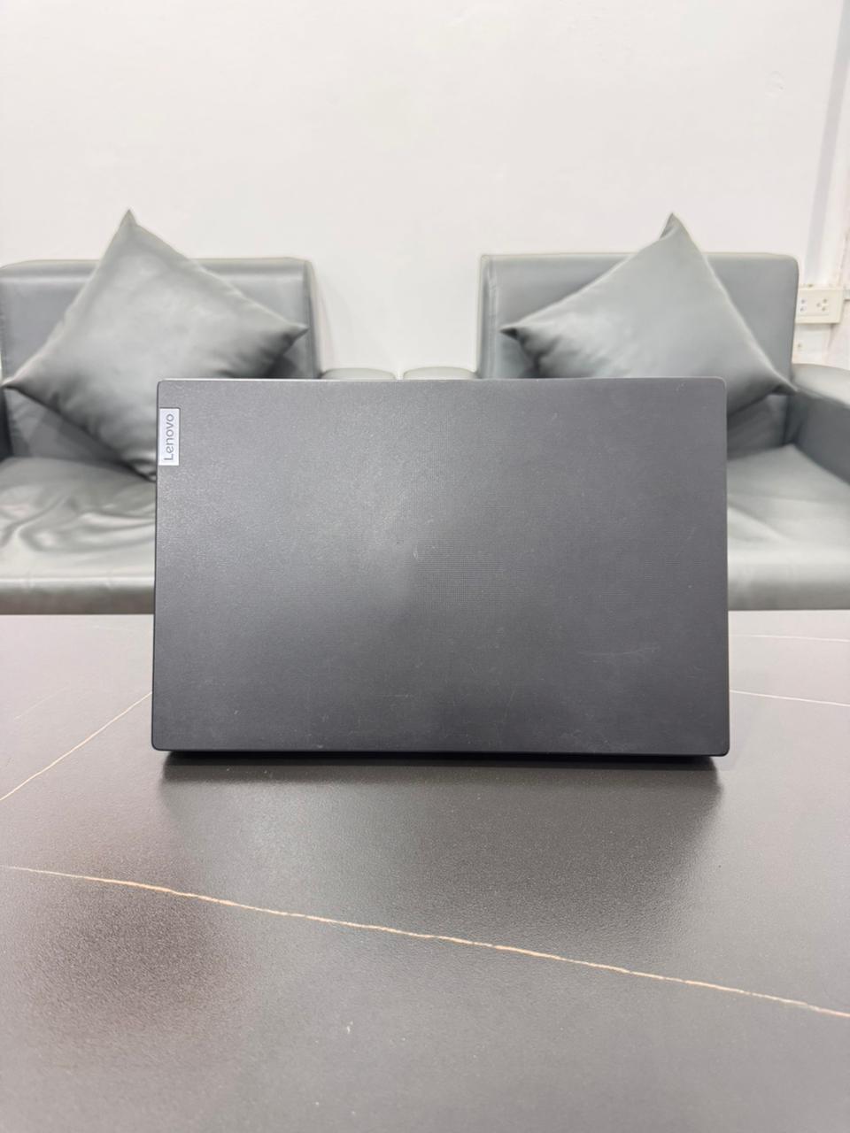 Lenovo ideapad V15 - ຮູບພາບ 3