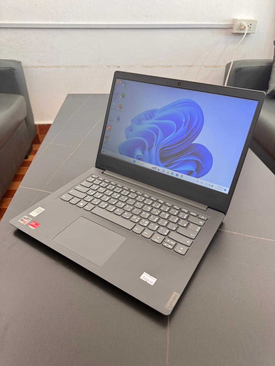 Lenovo Ideapad3 v14-ARE