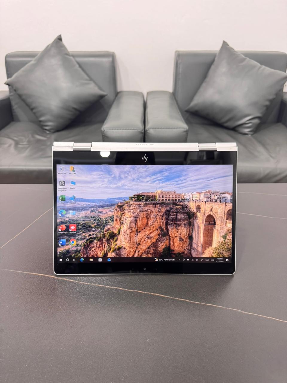 hp ELITEBOOK - ຮູບພາບ 2