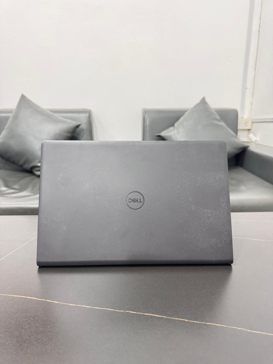 dell Vostro 15 3510 - ຮູບພາບ 2