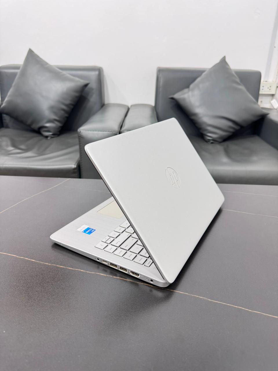 hp Laptop 14 - ຮູບພາບ 2
